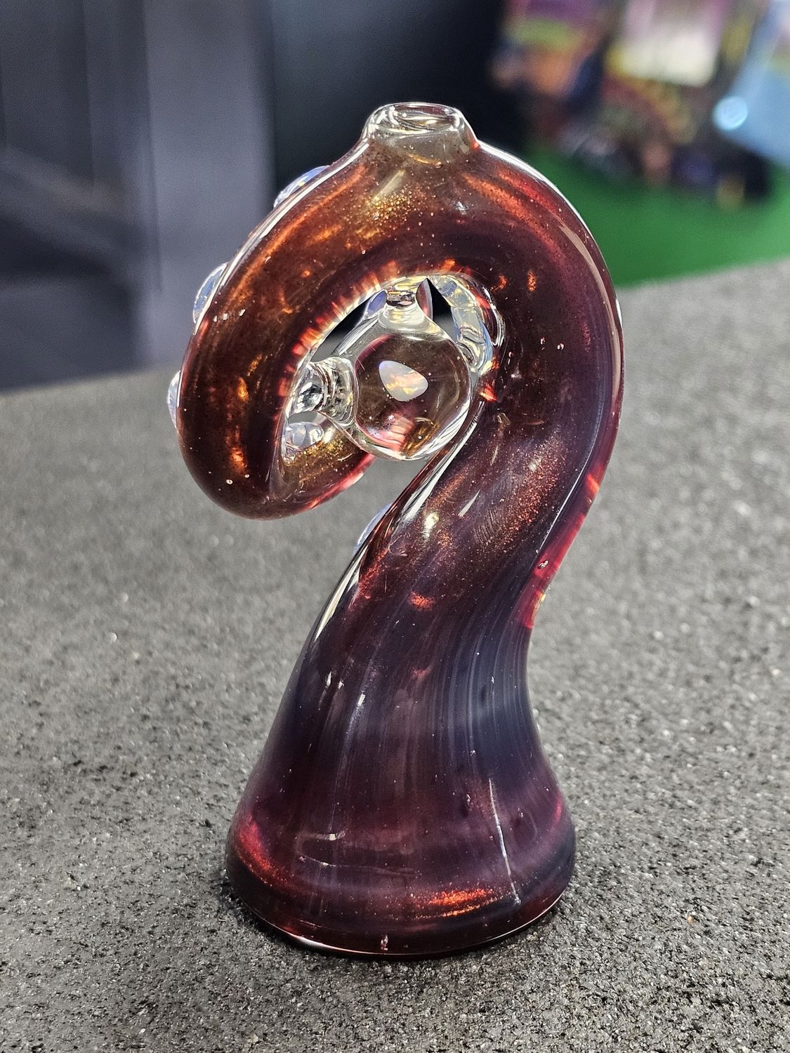 Mako Glass Tentacle Dry Peak Top