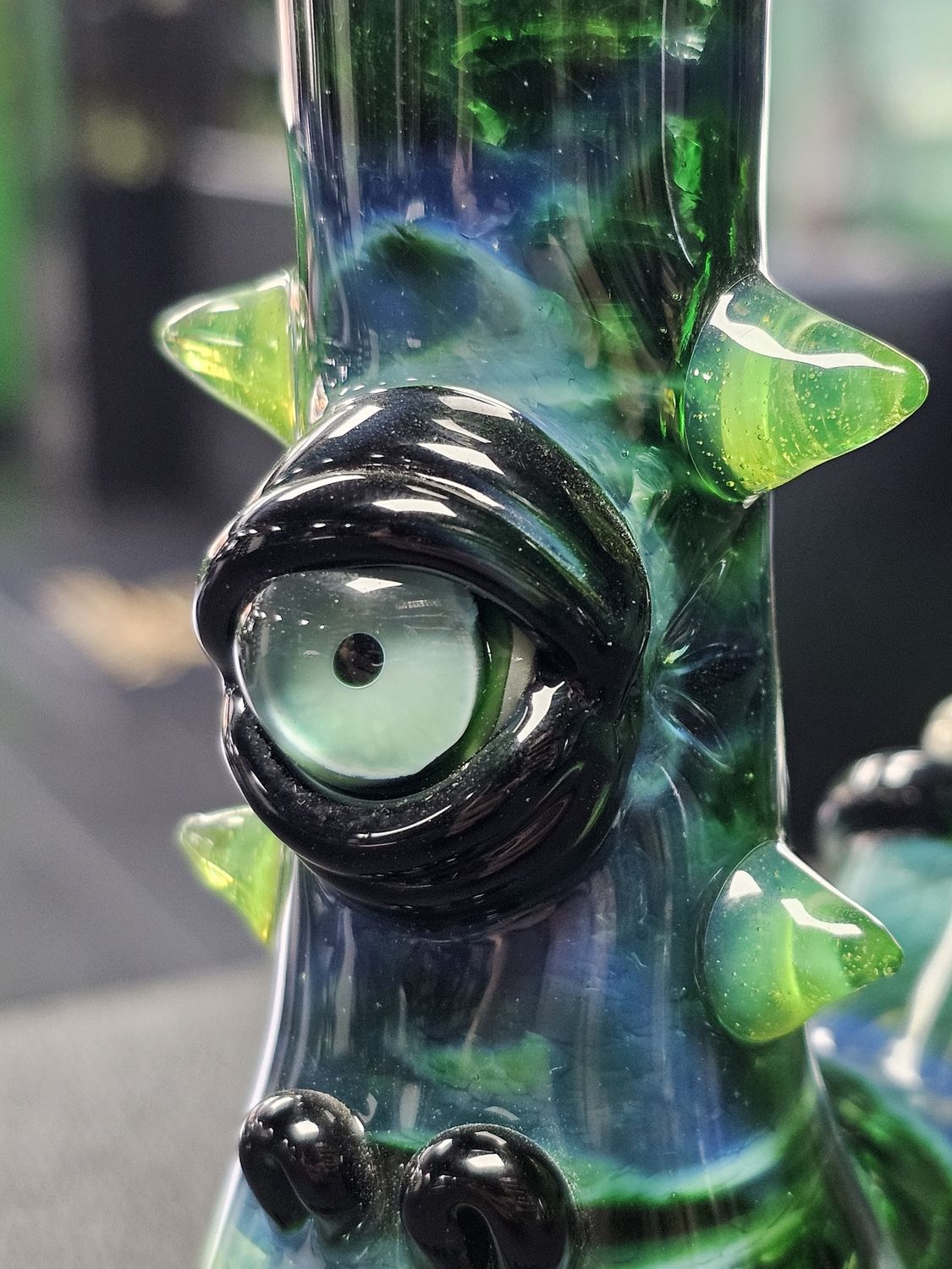 Monster Glass Nug Nibbler