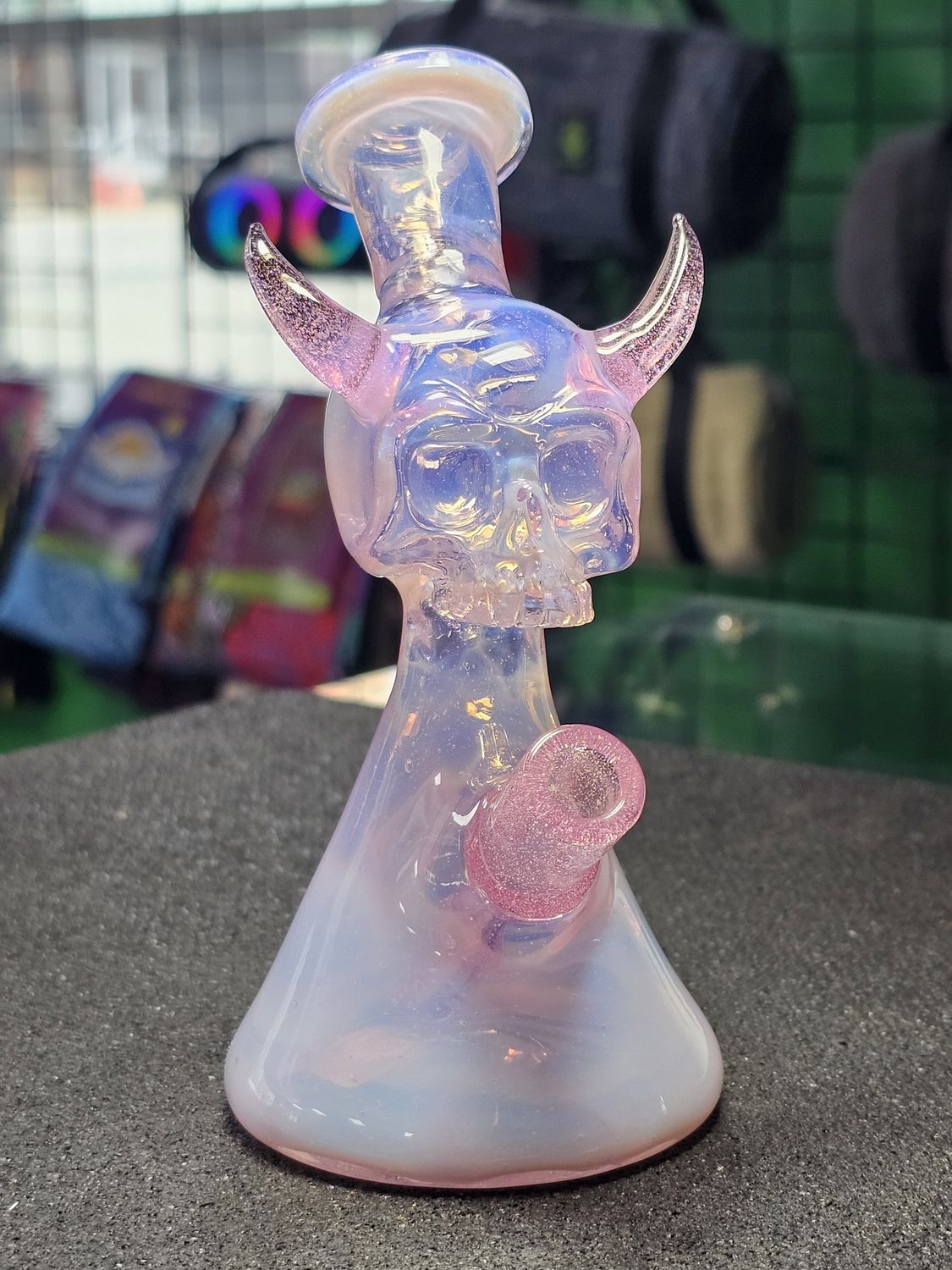 Sweeney Glass Skull Jammer (Pink)