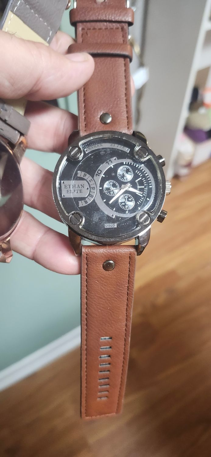 Ethan Elite watch