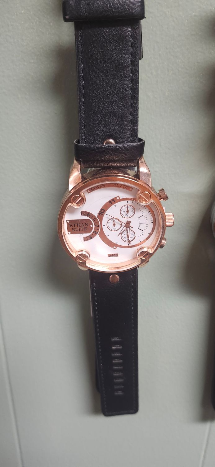 Ethan Elite watch