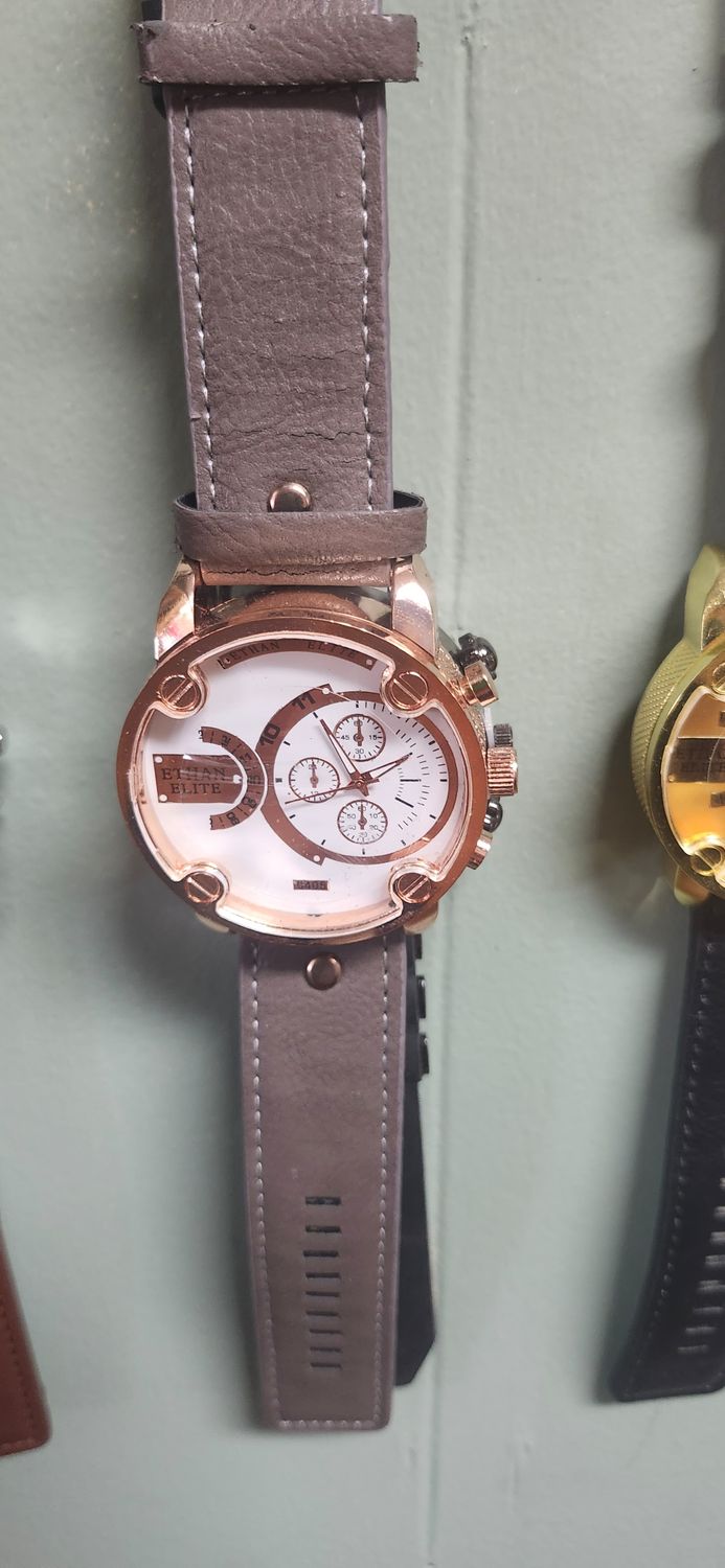 Ethan Elite watch