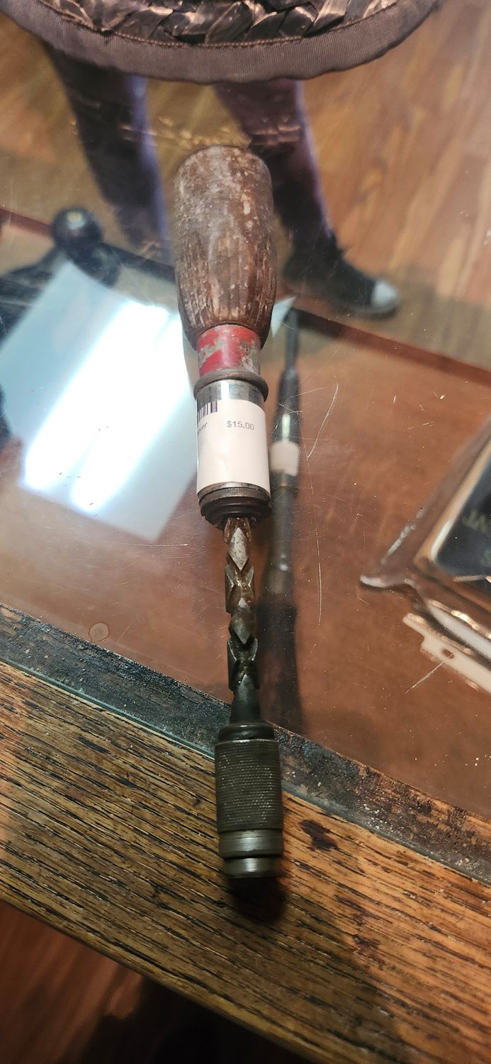 Push Type Screw driver