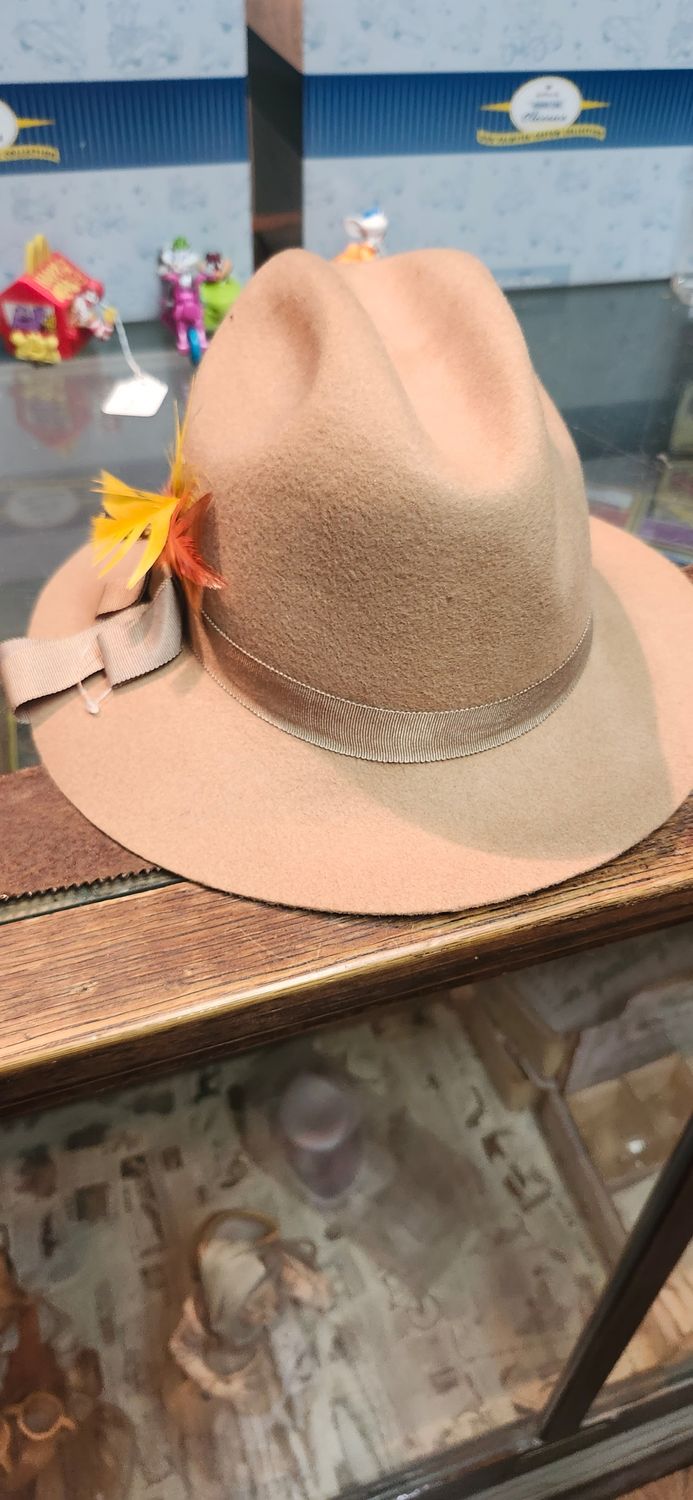 Chelton Vintage Ladies Hat