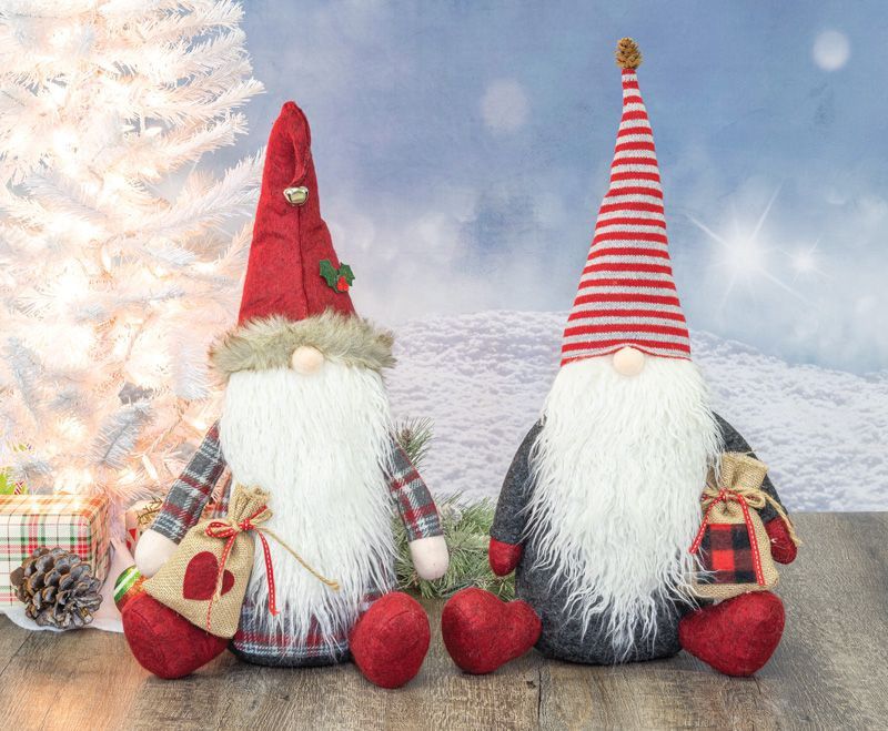 Santa Gnome Sitter