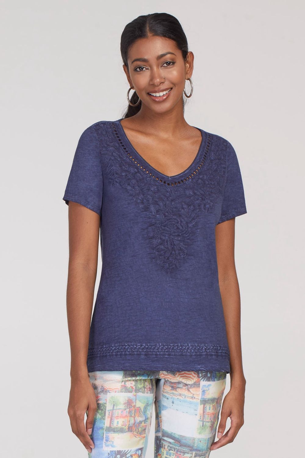Short Sleeve Sweet Heart Top W/Embroidery
