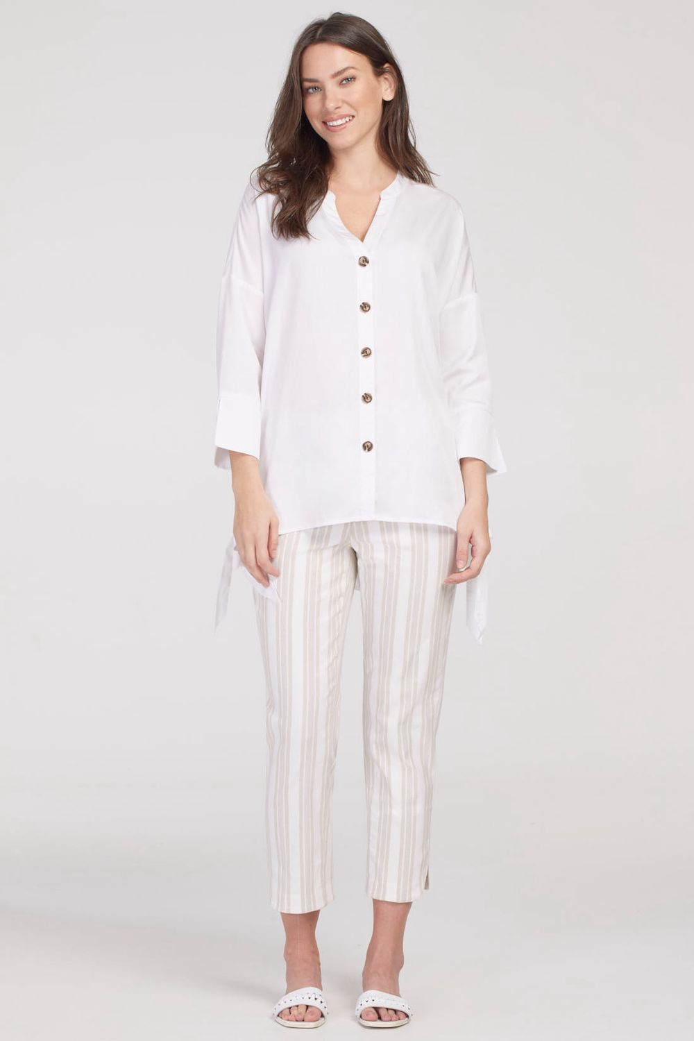 Pull-On Capri w/ Lurex Thread
