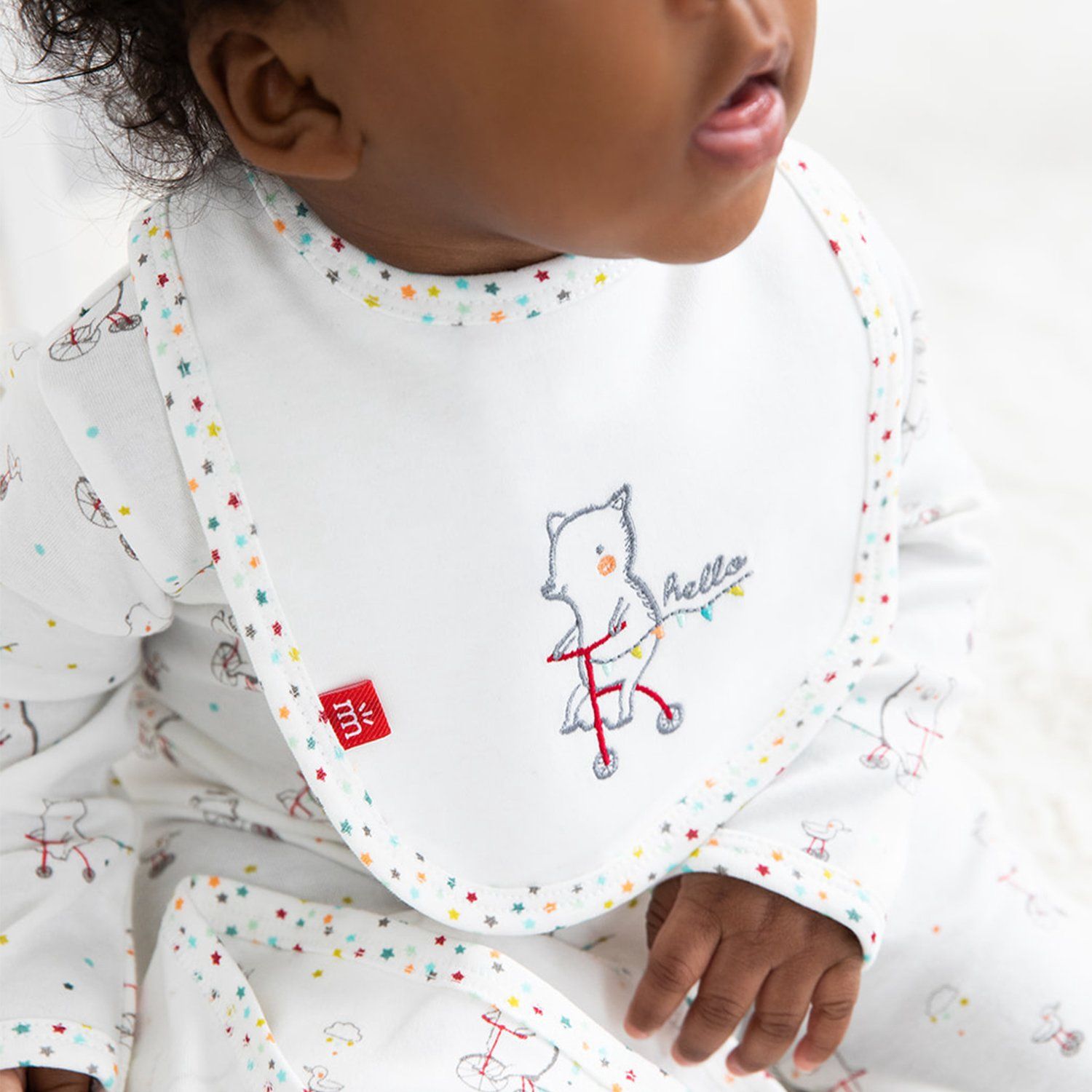 welcome baby organic cotton magnetic reversible bib