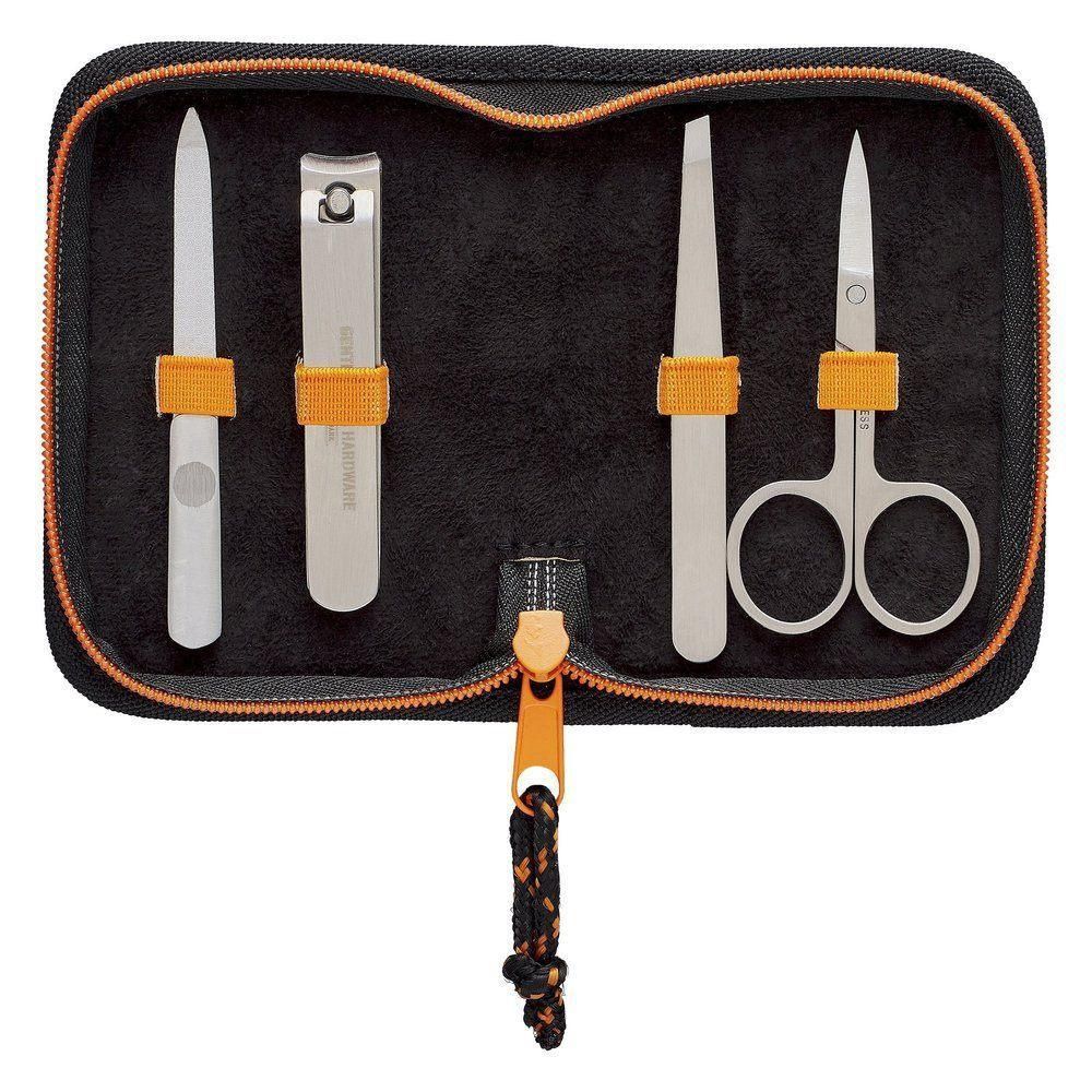 MANICURE SET
