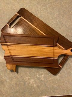 Custom MT Cutting Board
