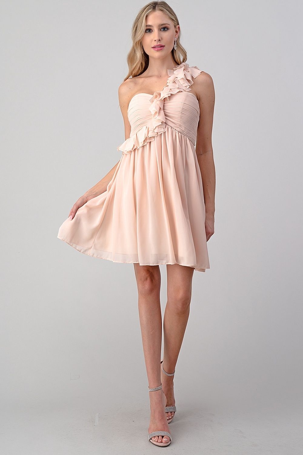 TUBE DRESS WITH ONE SHOULDER FLOWER DETAIL