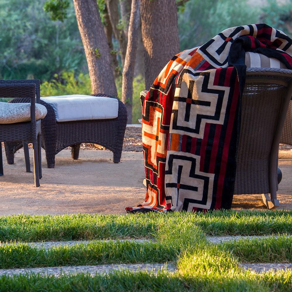 Bounty Red Blanket