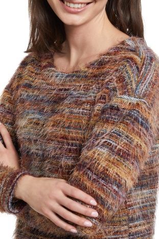 SOFT LUXE EYELASH SWEATER
