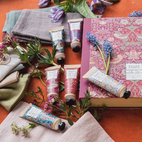 Strawberry Thief Hand Cream Library