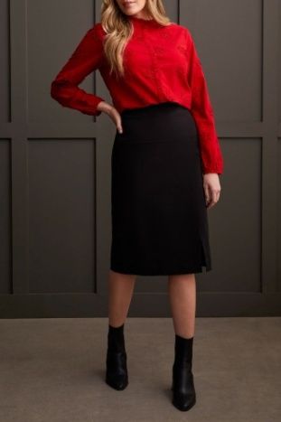 L/S BTN FRT BLOUSE W/ RUFFLE COLLAR