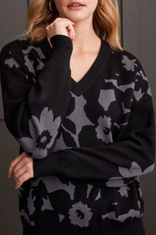 V-NECK JACQUARD SWEATER