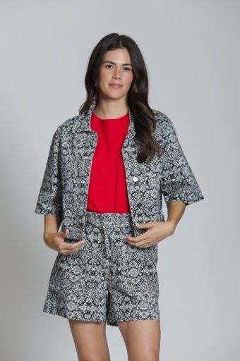 Coastal Tie Short, Color: Floral B&amp;W, Size: 2