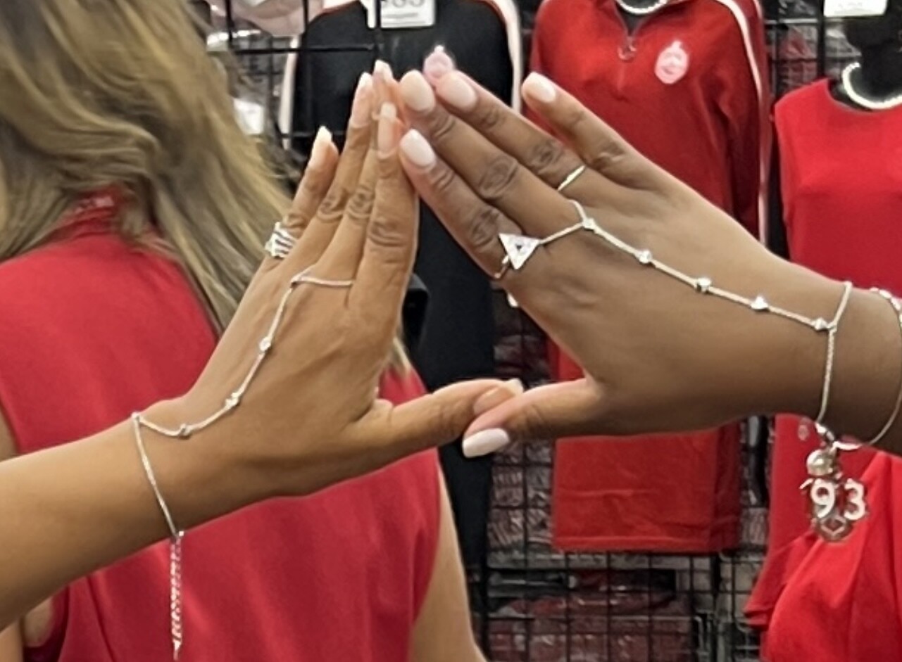 DST Connection 925 Adjustable Chain Bracelet
