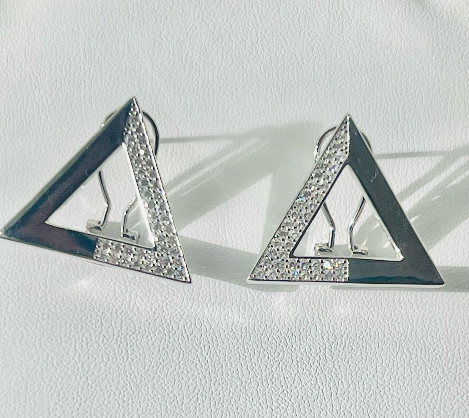 2025 OMBRE Pyramid Earrings