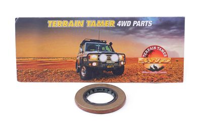 SEAL REAR AXLE D40 YD25DT