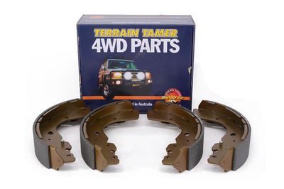 BRAKE SHOES REAR SUITS 295MM DRUM D40M &amp; D40T