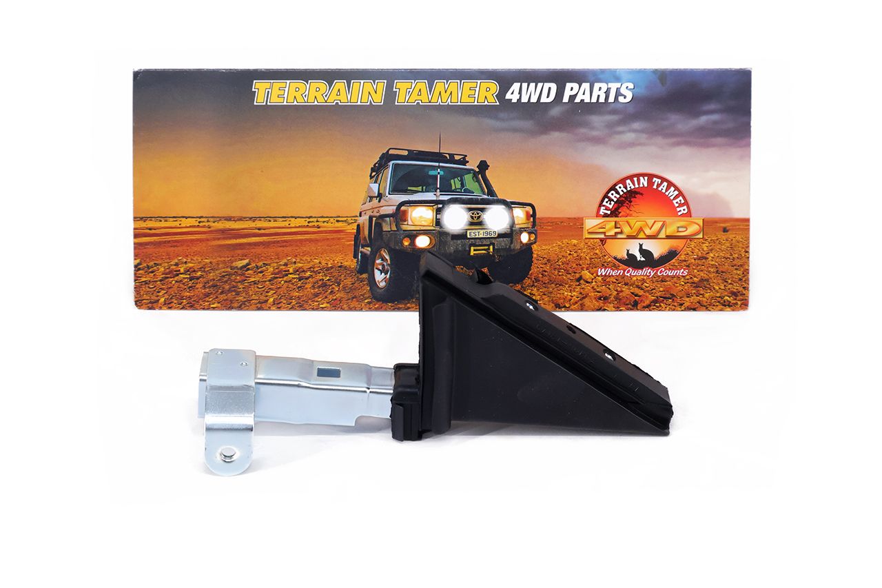 SEAL FRONT DOOR LOWER R/H