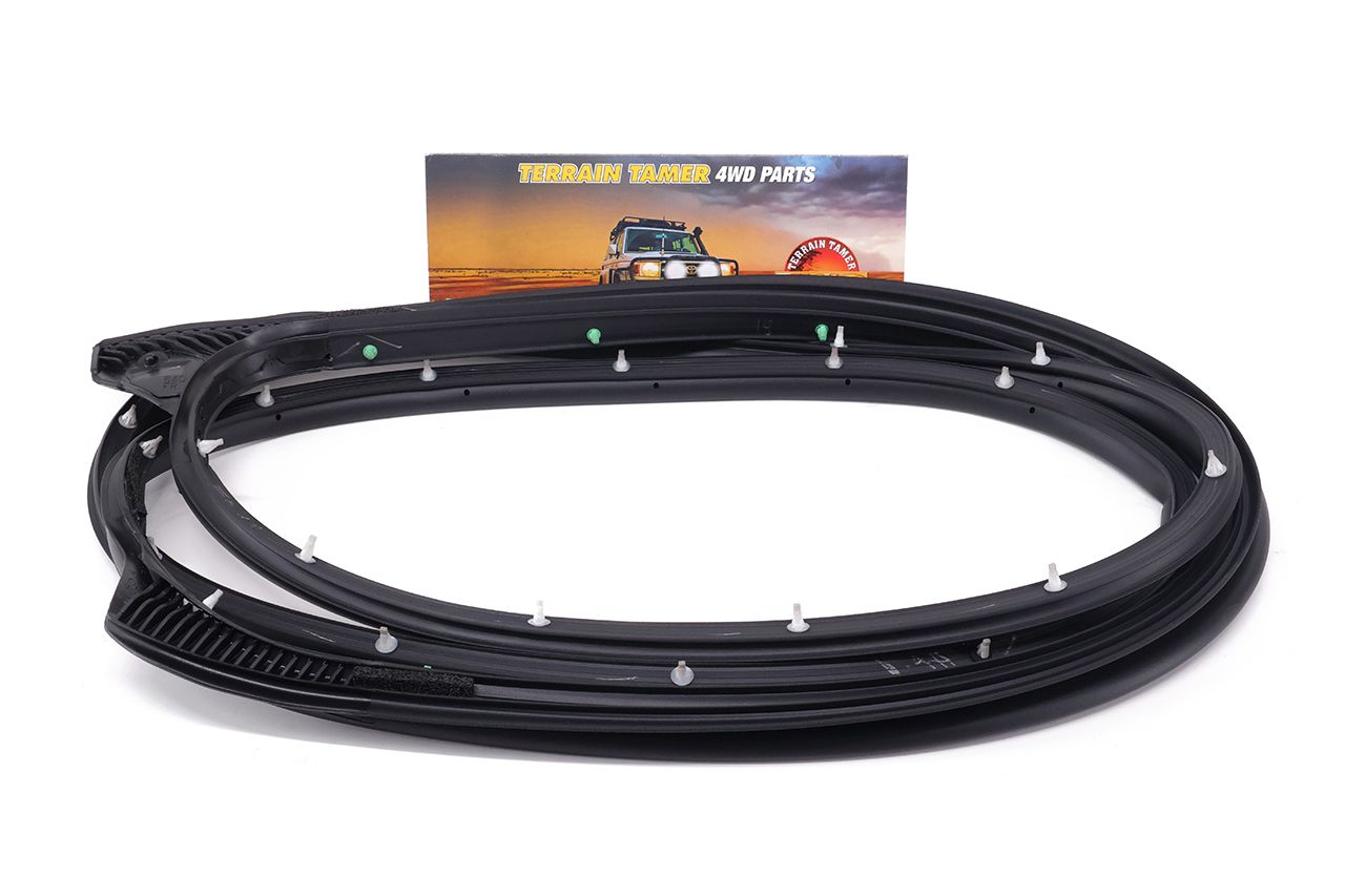 WEATHERSTRIP FRONT DOOR R/H