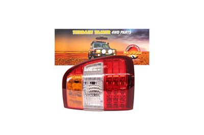 LENS &amp; BODY ASSY REAR R/H OUTER