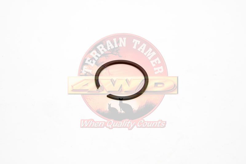 CIRCLIP AXLE SHAFT REAR 2