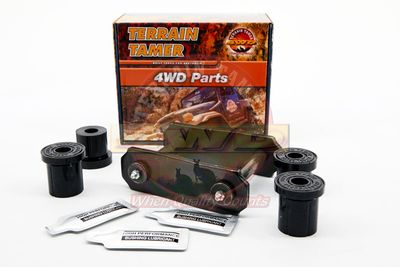 SHACKLE KIT GREASEABLE WITH SYNTHETIC BUSHES FITTED