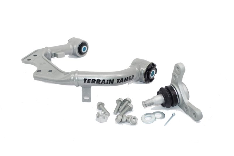 TT UPPER CONTROL ARMS L/H&amp;R/H PAIR WITH GIRO BUSH 2" RAISED 6