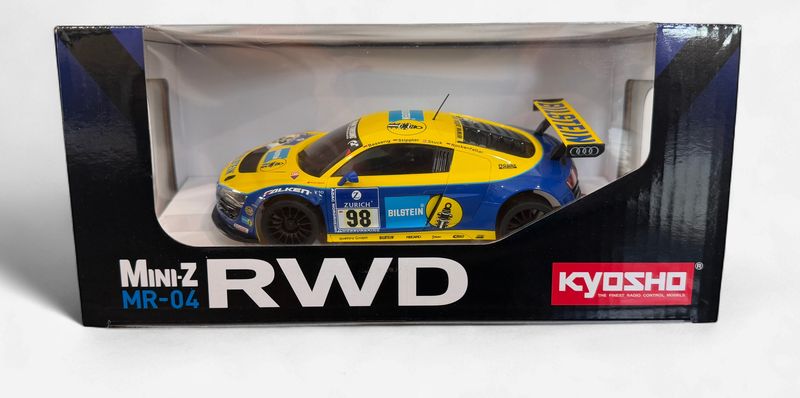Audi r8 LMS Phoenix Racing NBR 2010