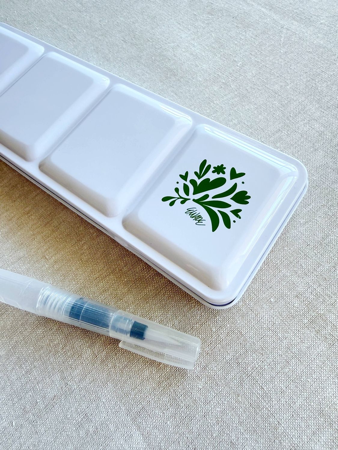 Watercolor Paint Set