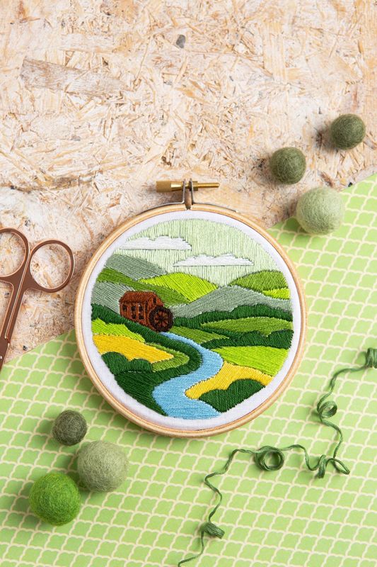 Millstream Mini Embroidery Kit | Craft Kit for Beginners
