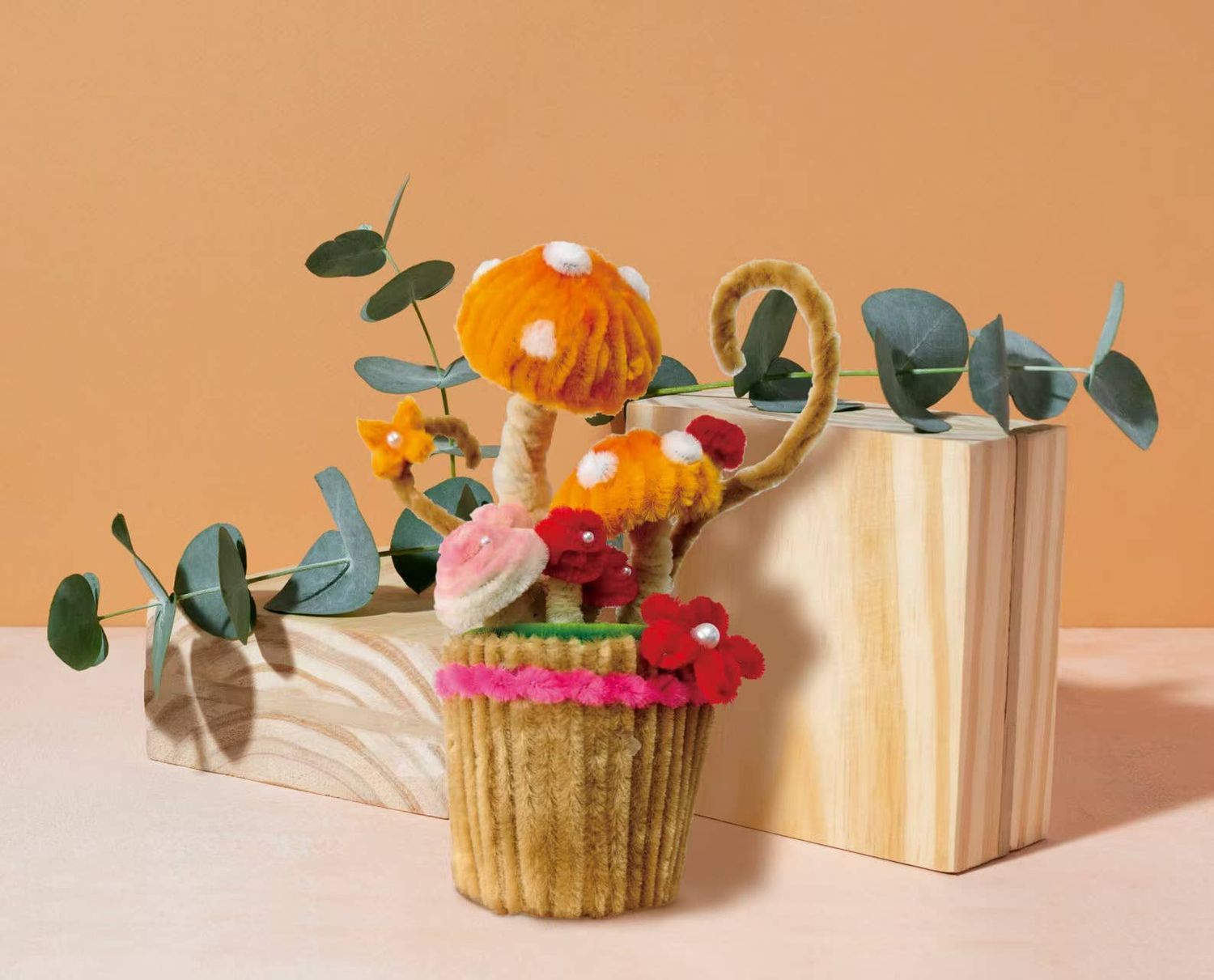 DIY Chenille Kit – Mushroom Cupcake