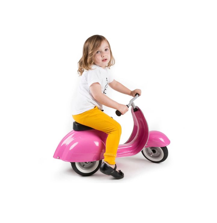 PRIMO RIDE-ON SCOOTER