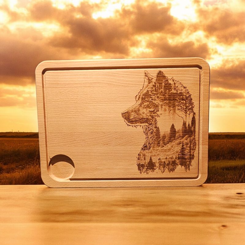 Hevea wood chopping/serving board- Wolf design