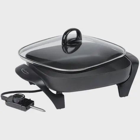 Betty Crocker Nonstick Skillet - 12" x 12"