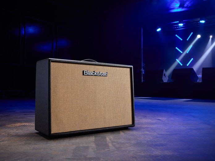 Blackstar Debut 100R 100W Guitar Amp