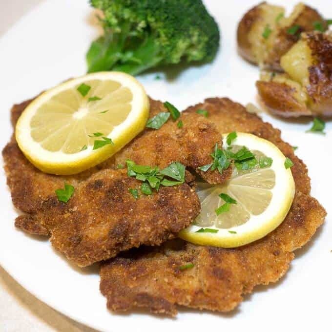 Finely Crumbed Butterflied Pork Schnitzel  (+/-1.1)