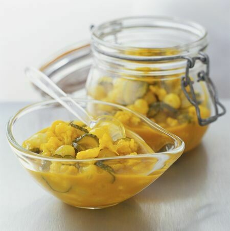 Kühne - Piccalilly Sweet &amp; Sour 360gm