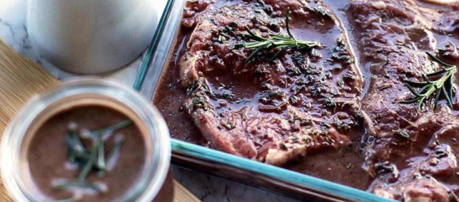 Holsteins Red Wine &amp; Garlic Marinade 250ml