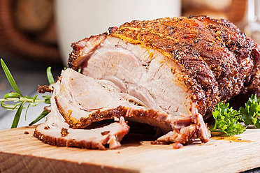 Fresh Pork Deboned Shoulder Roast -Great for Pulled Pork ! (+/-1. 7kg)