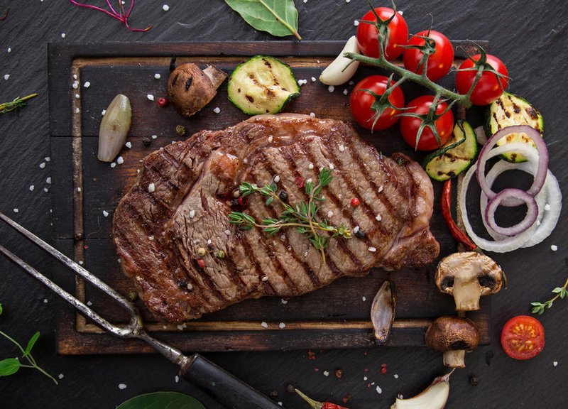 Beef Chuck. (+/-1kg)