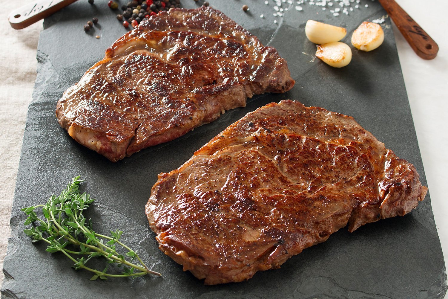 Beef Rib Eye Steak Man Sized (+/-600g) 2 in a portion