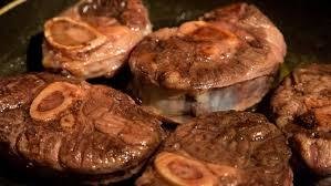 Beef Sliced Shin. (+/-1kg) Bone In