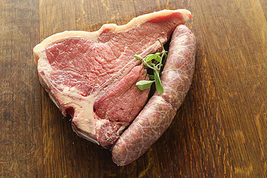 No.4 Braai Pack T-Bone Steak &amp; Wors