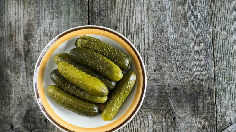Kühne - Cocktail Cornichons Sweet & Sour 330g