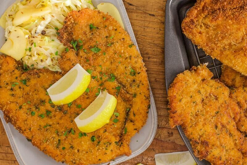 Crunchie Chicken Schnitzel (+/- 600g) Crunchie Chicken Schnitzel (+/- 600g)