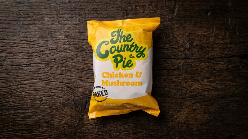 Chicken &amp; Mushroom Pie 180g